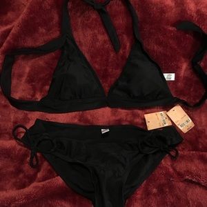 Brand NWT Arizona Juniors Black Bikini- L/M